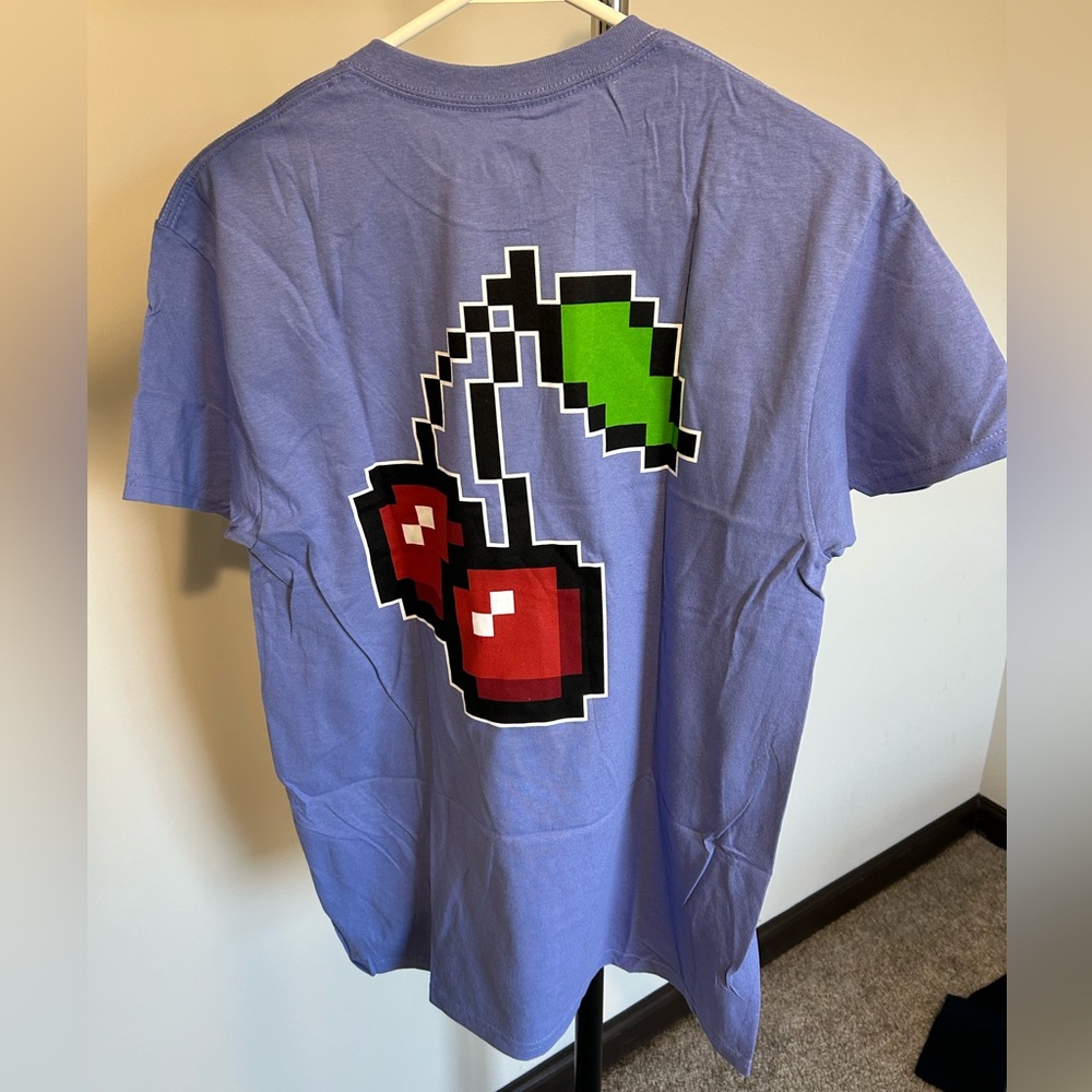 Meta Virgin T Shirt Sz:M Light Purple